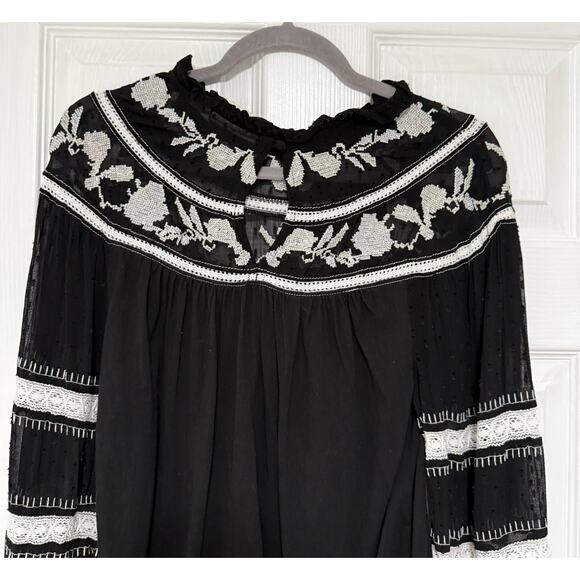 Maeve Anthropologie Women's Black Winona Lace Top Size Small - Picture 2 of 12